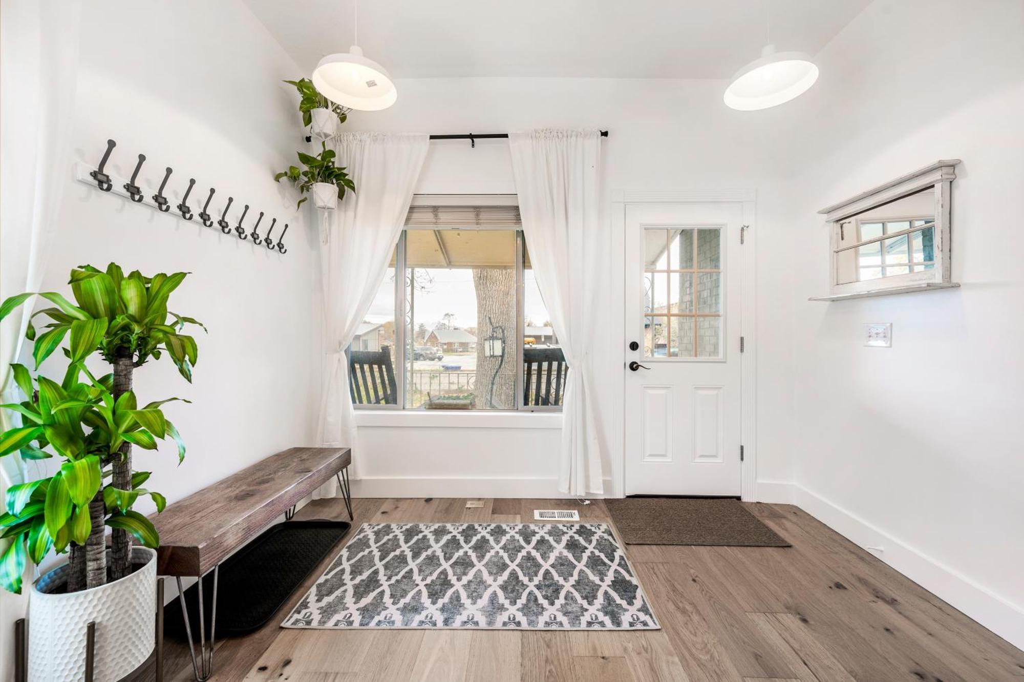 The Canopy: A Peaceful Home Nestled In Sugarhouse Солт Лейк Сити Екстериор снимка